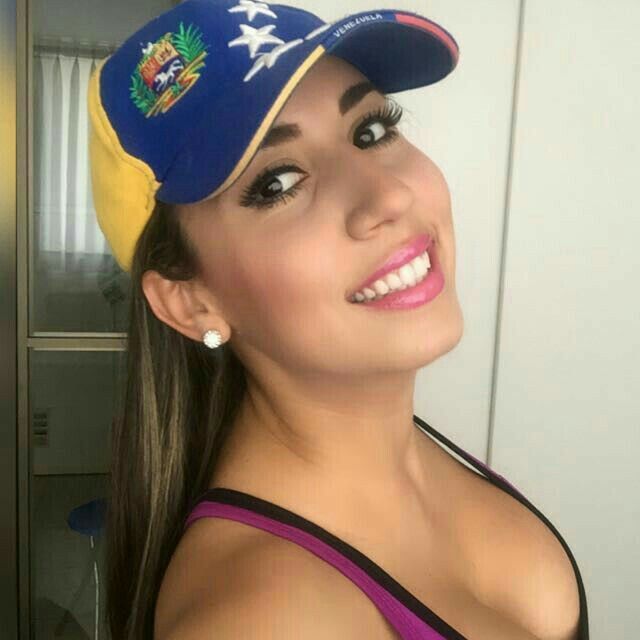 Mujer de 28 busca 456955